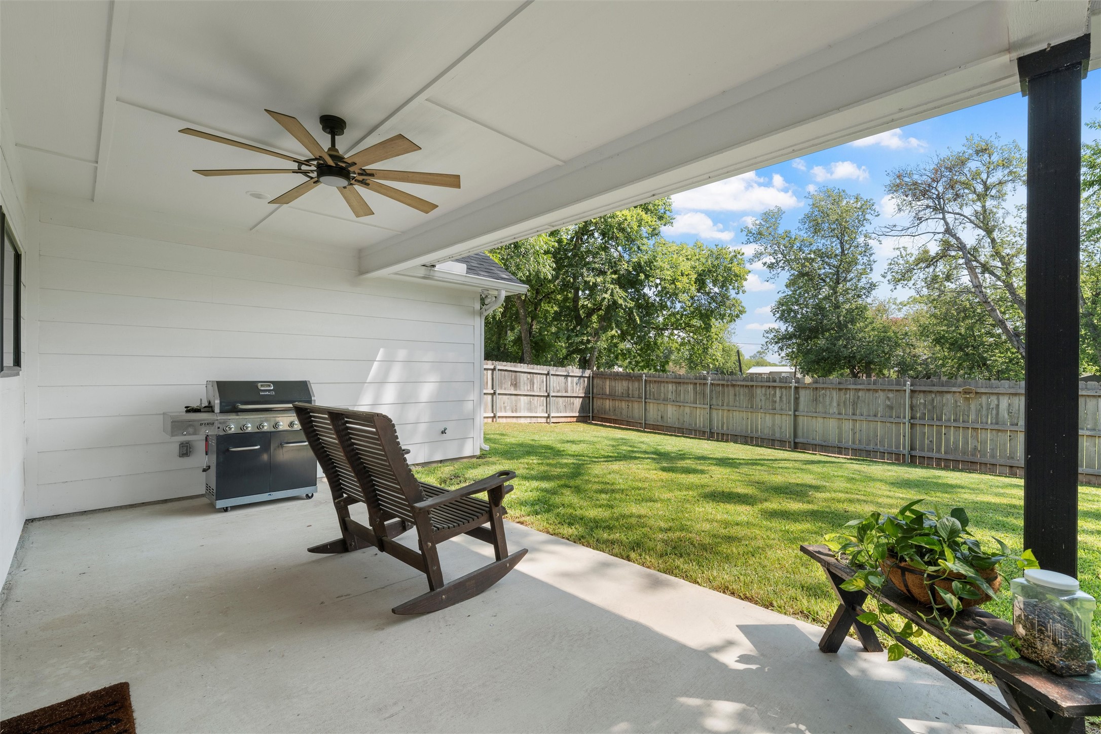 306 Eagle Drive Eddy TX 76524