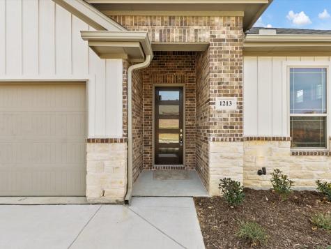1212 Big Sky Drive Weatherford TX 76086