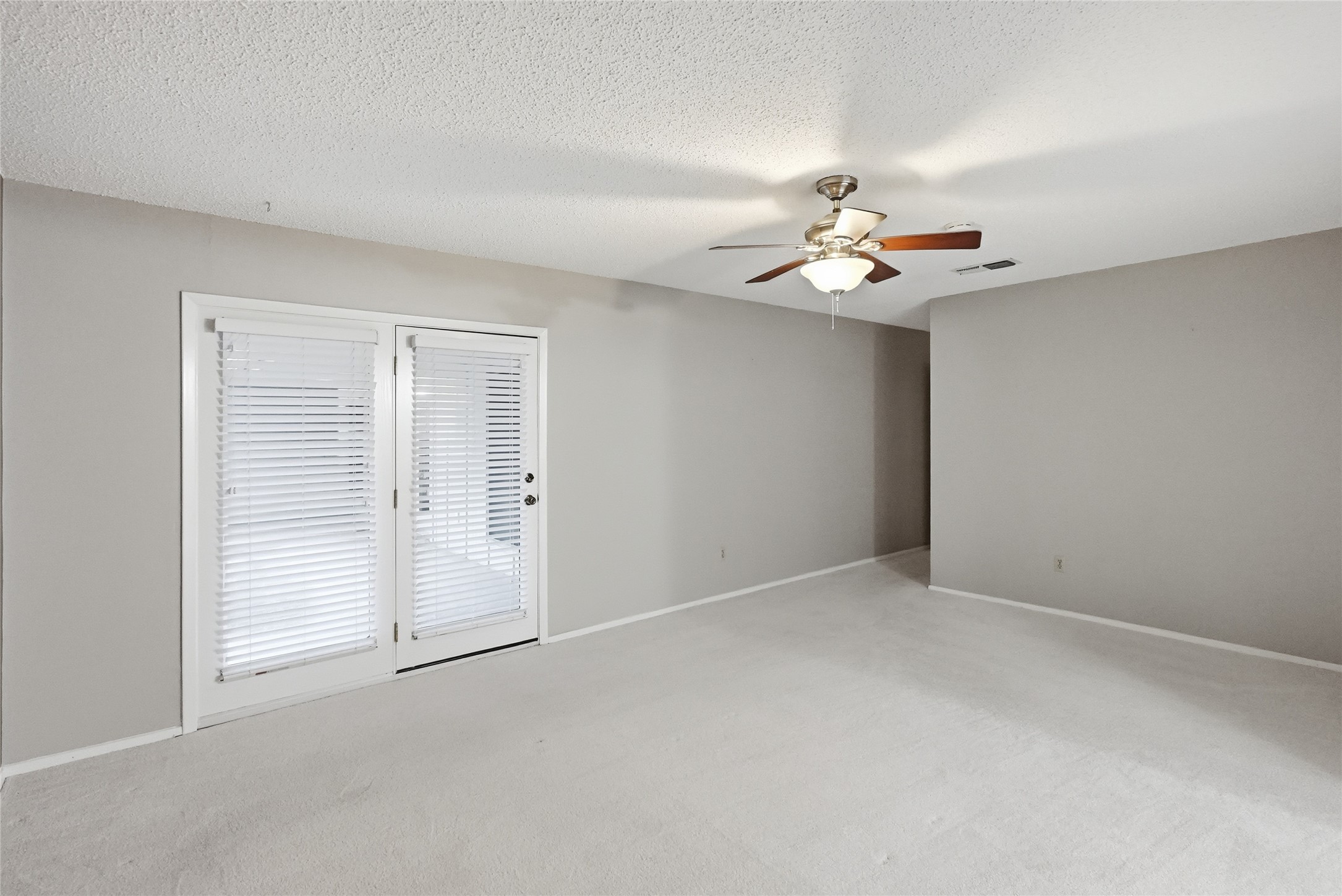 4455 Chedlea Avenue Fort Worth TX 76133