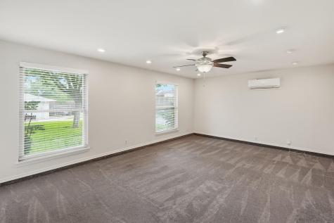 4455 Chedlea Avenue Fort Worth TX 76133