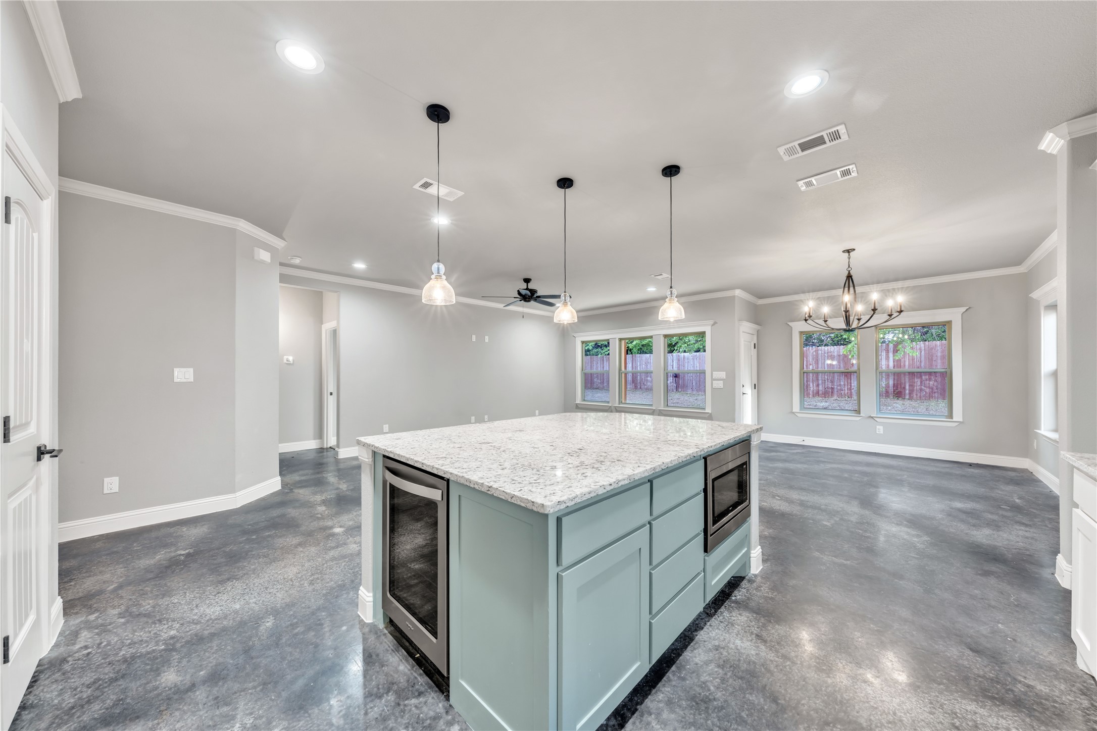 945 Sam Street Springtown TX 76082