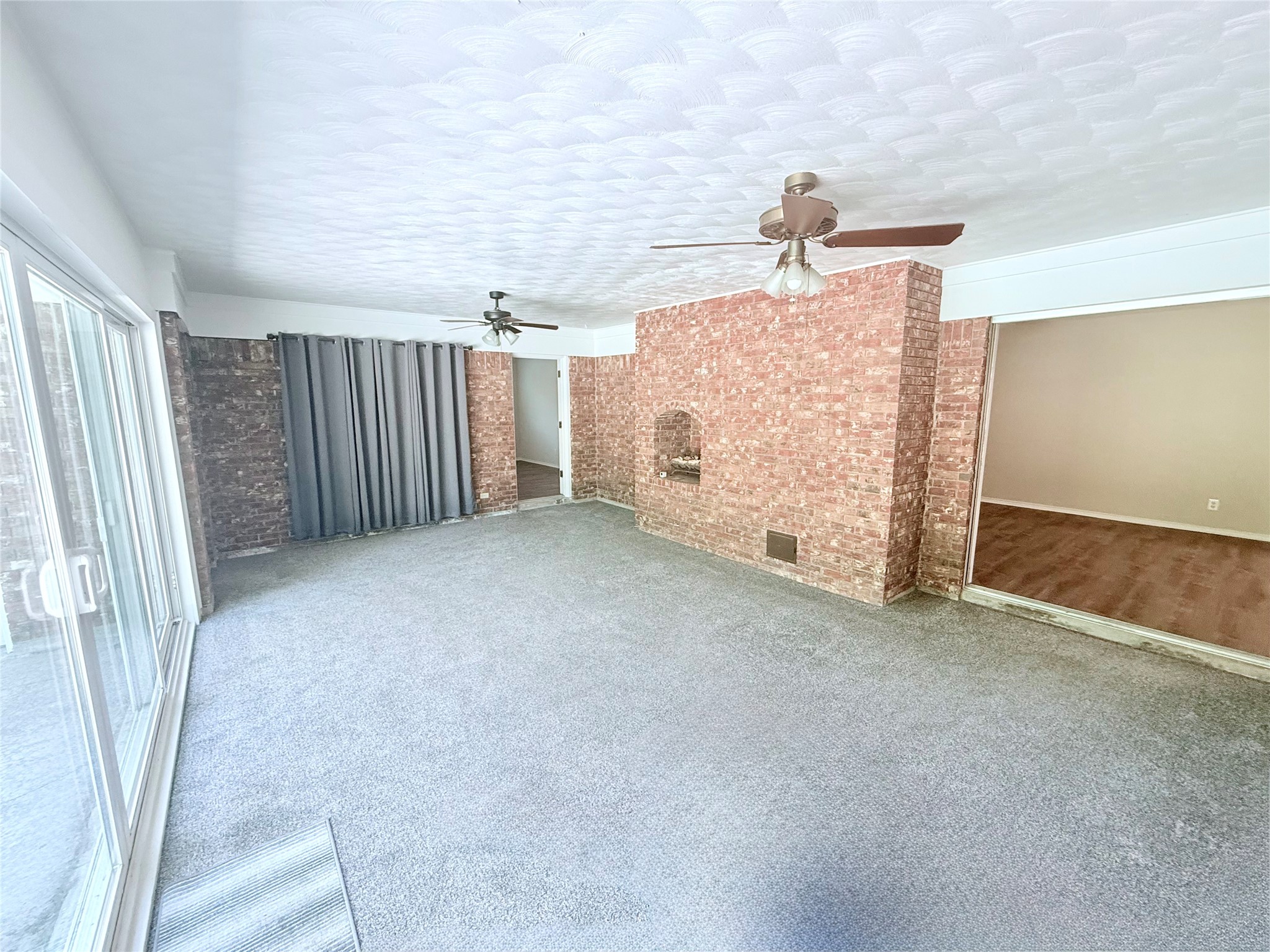 120 S Lynn Avenue Denison TX 75020