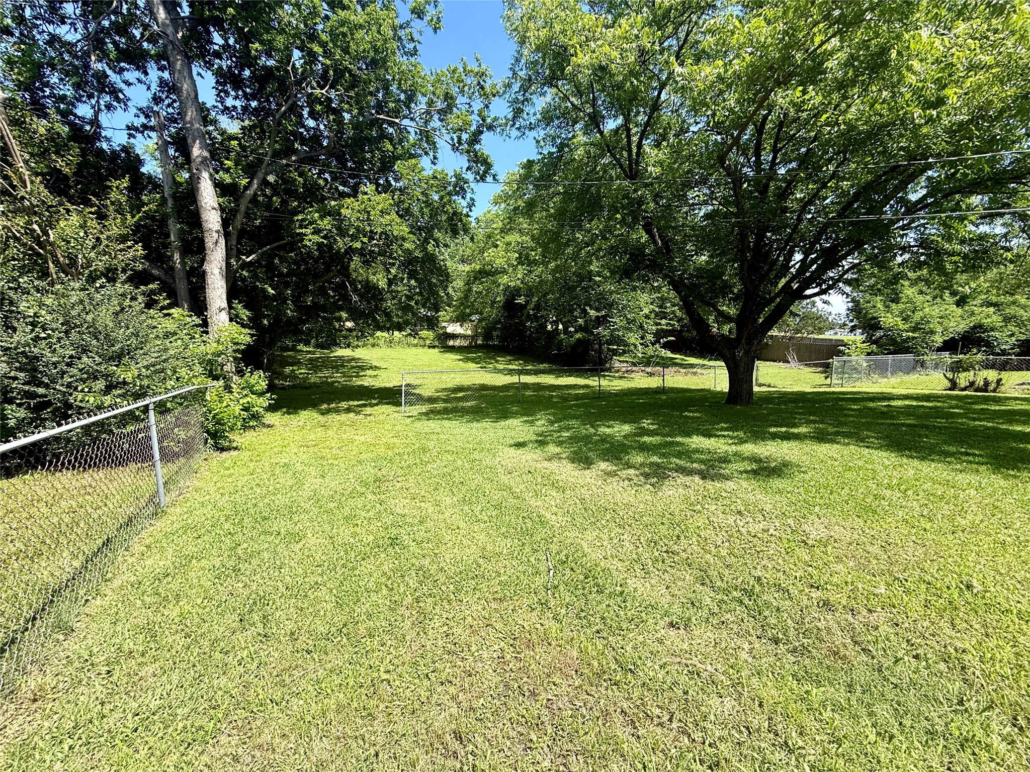 120 S Lynn Avenue Denison TX 75020