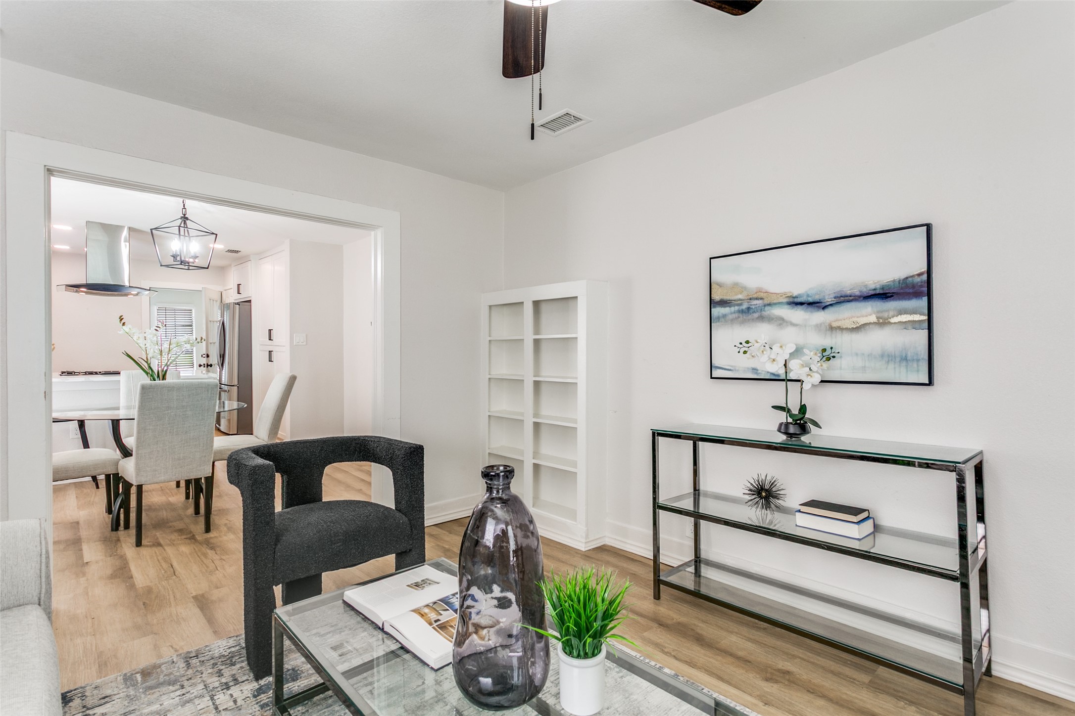 612 E Wall Street Grapevine TX 76051