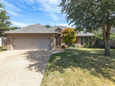 10828 Golfview Way Benbrook TX 76126
