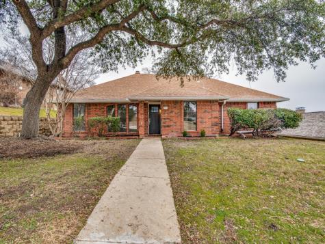 1707 Station Place Carrollton TX 75007
