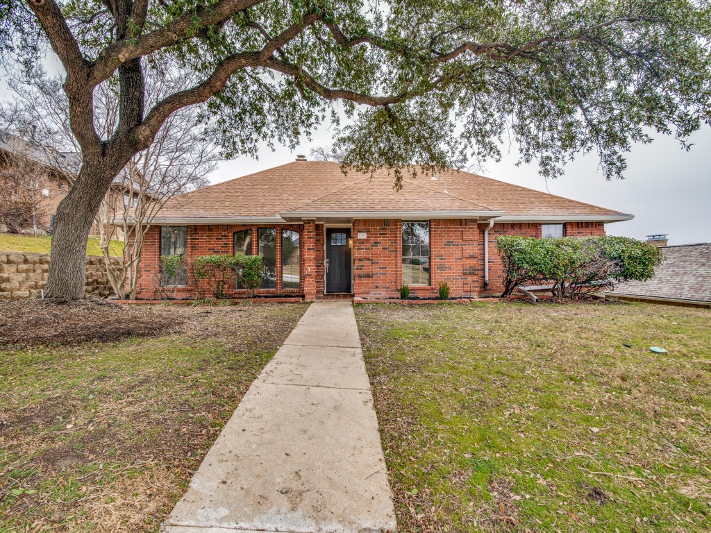 1707 Station Place Carrollton TX 75007