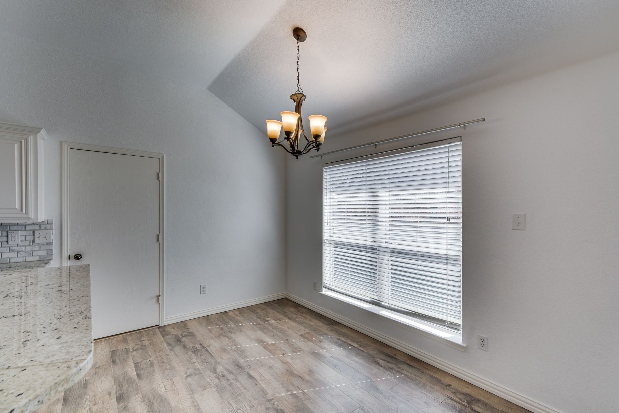 102 Canyon Court Waxahachie TX 75167