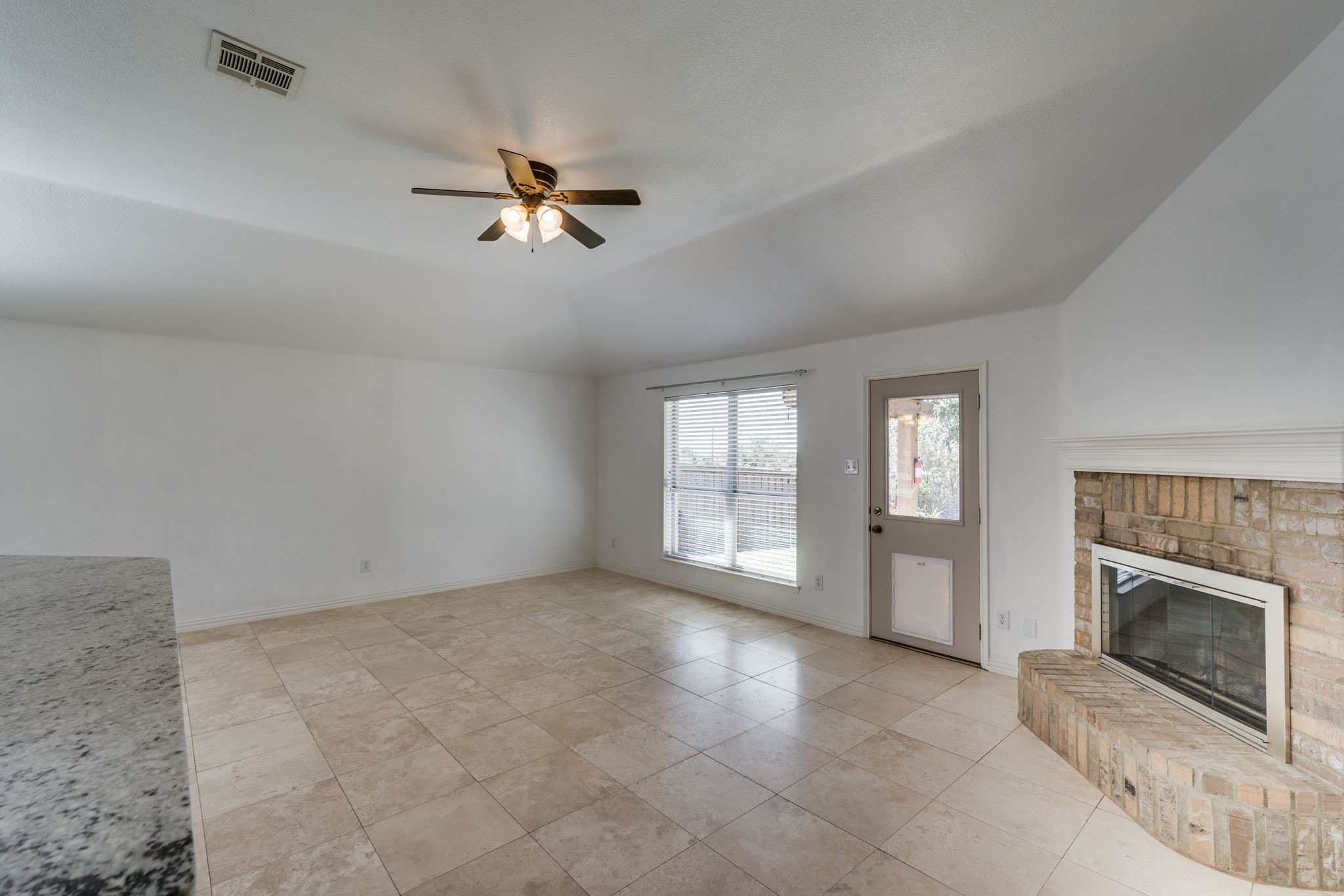 102 Canyon Court Waxahachie TX 75167