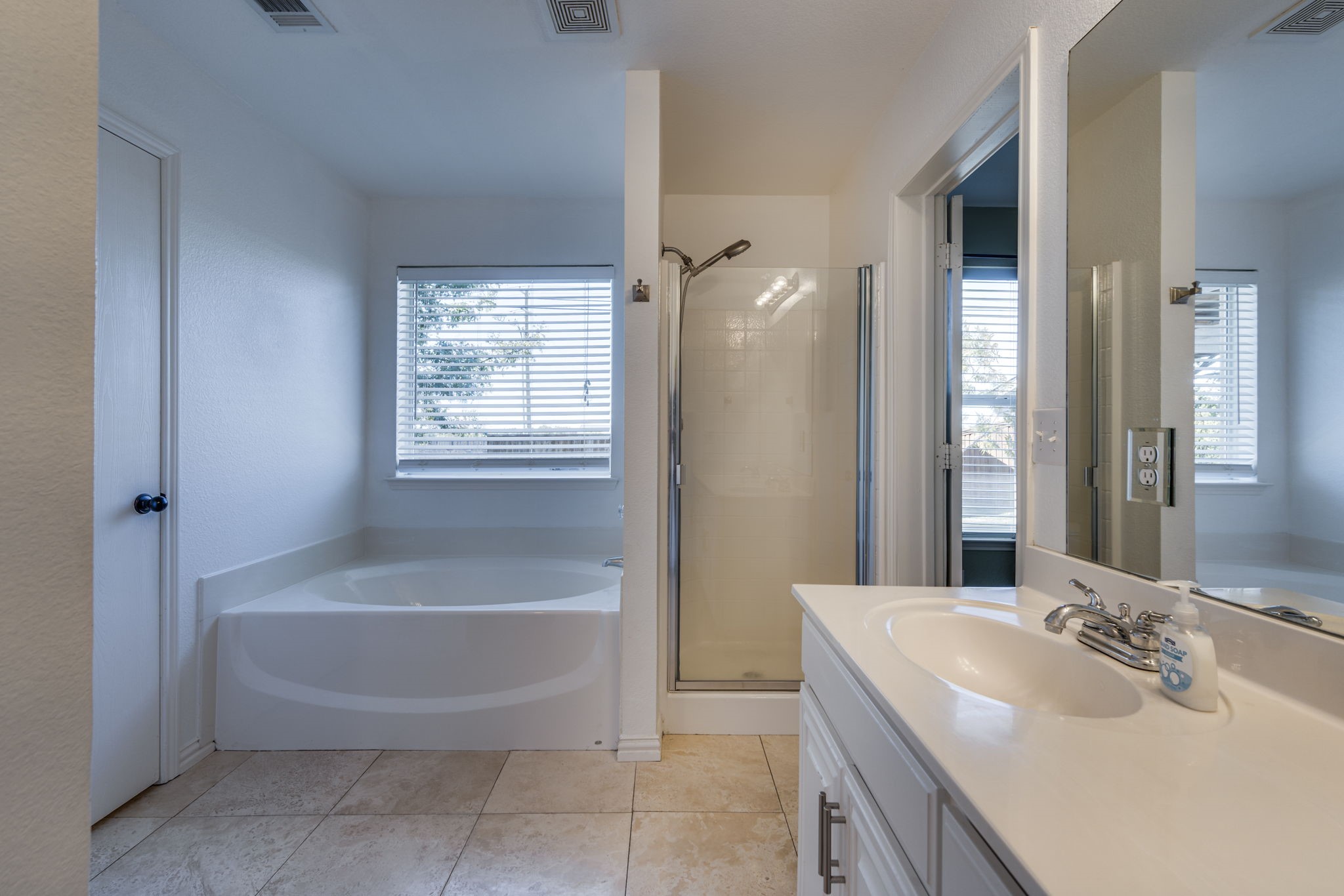 102 Canyon Court Waxahachie TX 75167