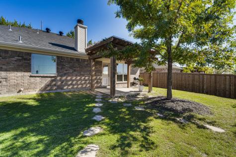 102 Canyon Court Waxahachie TX 75167