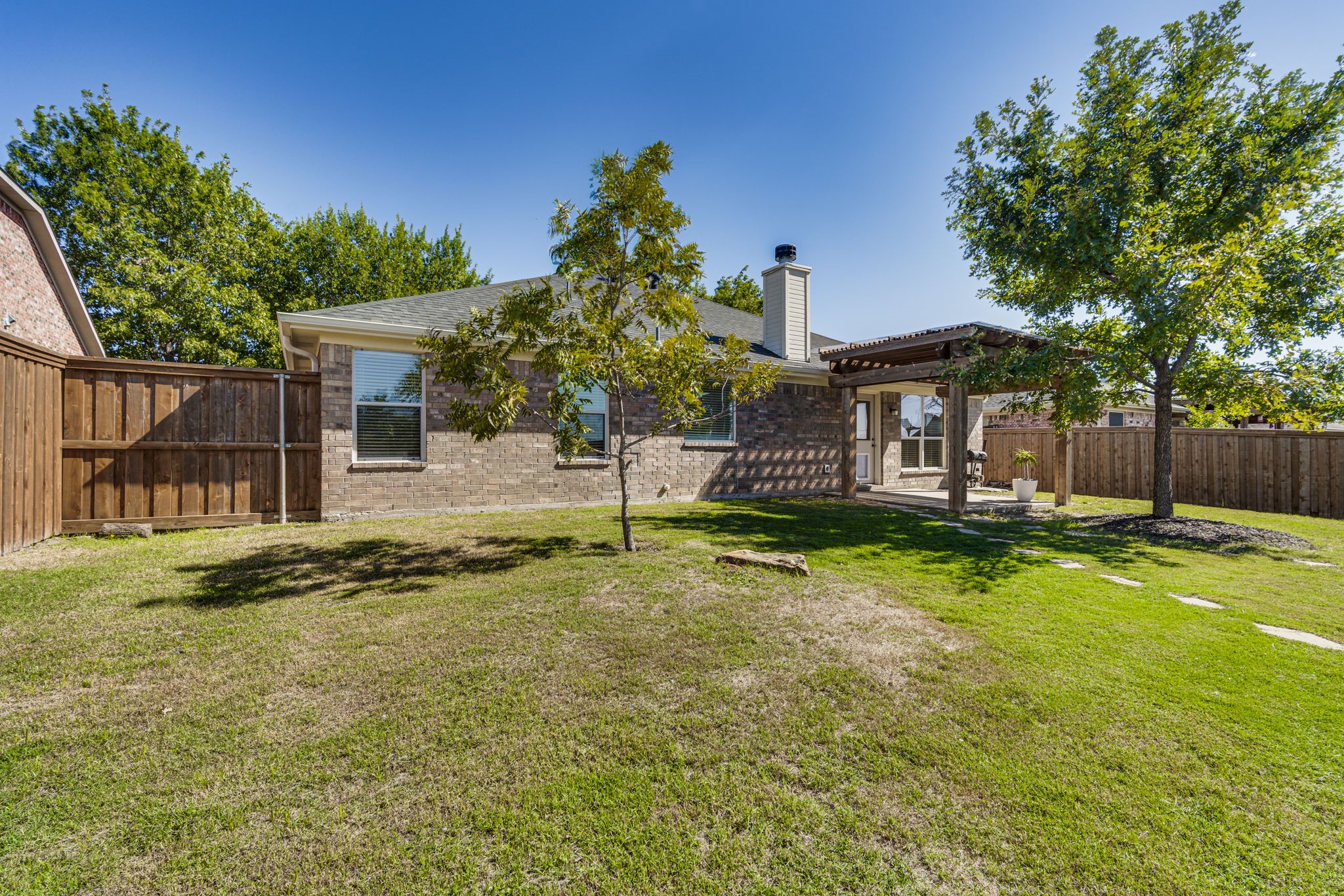 102 Canyon Court Waxahachie TX 75167