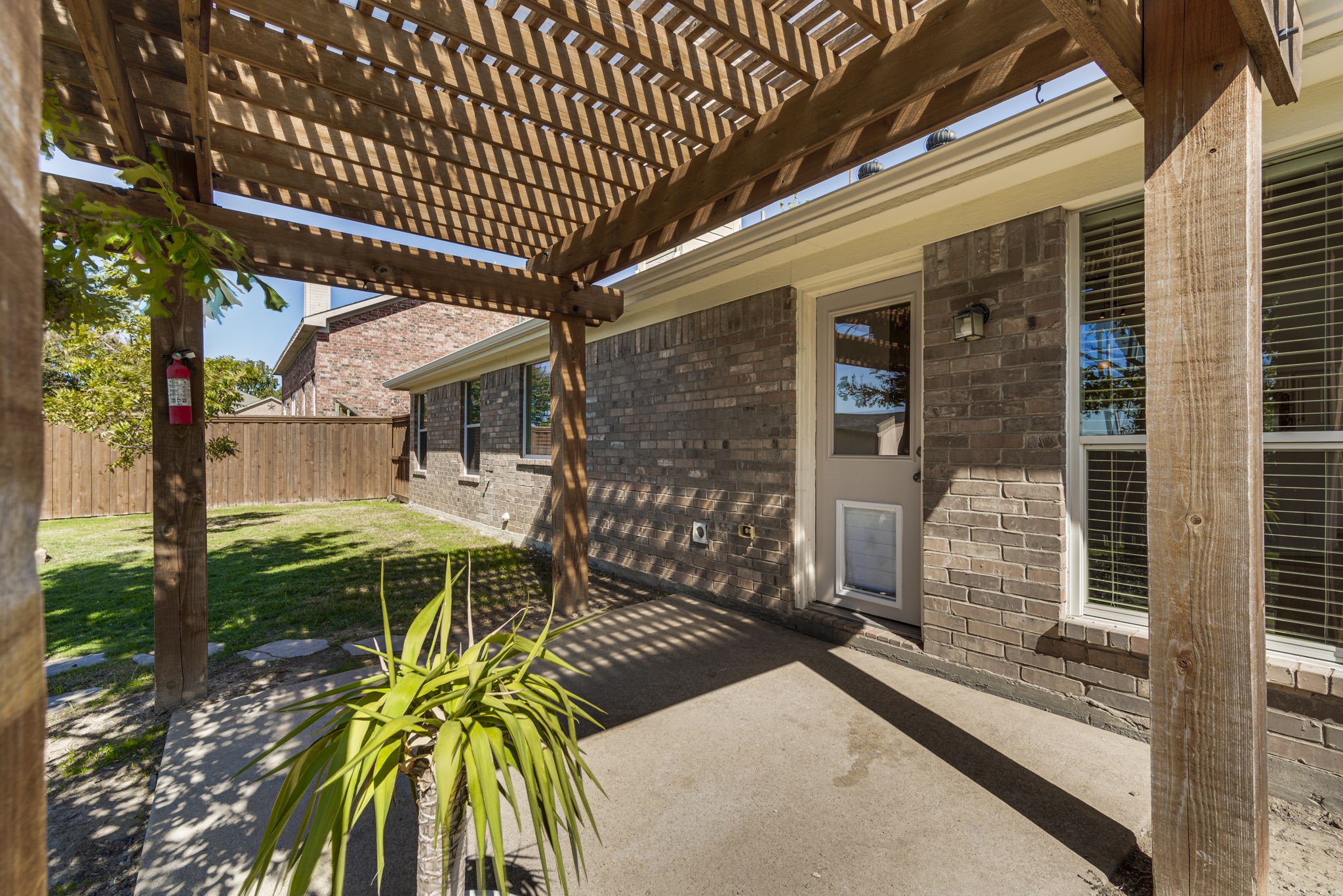 102 Canyon Court Waxahachie TX 75167