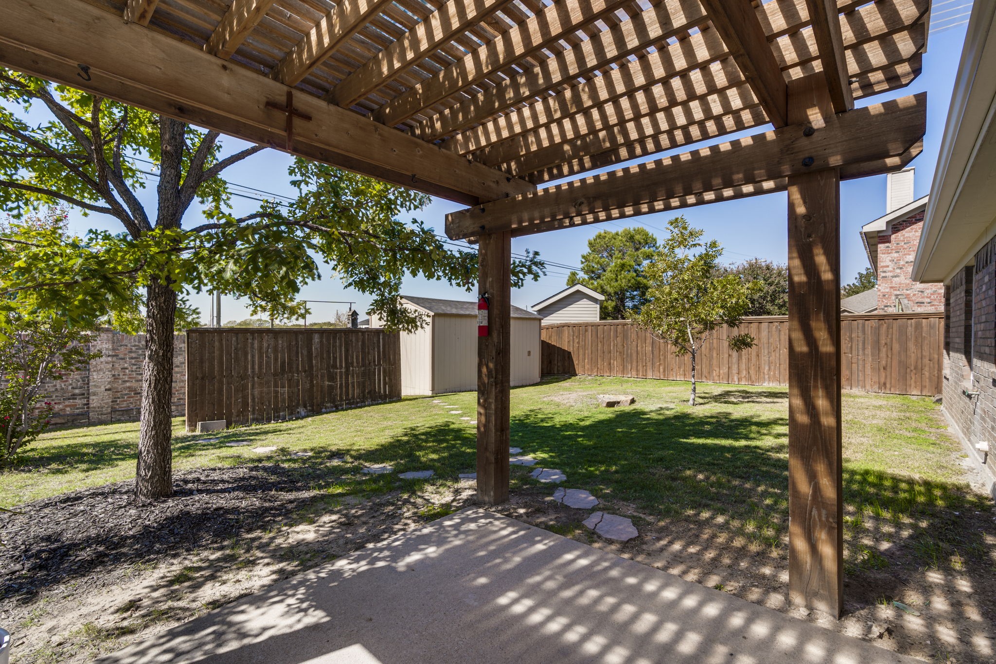 102 Canyon Court Waxahachie TX 75167