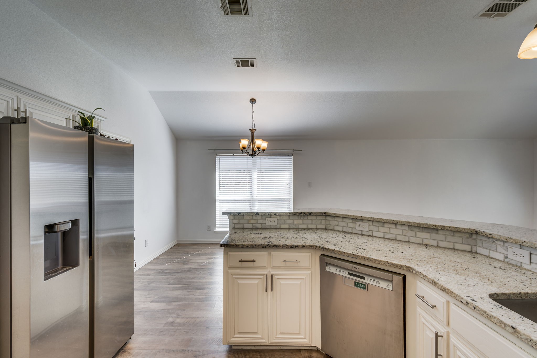 102 Canyon Court Waxahachie TX 75167