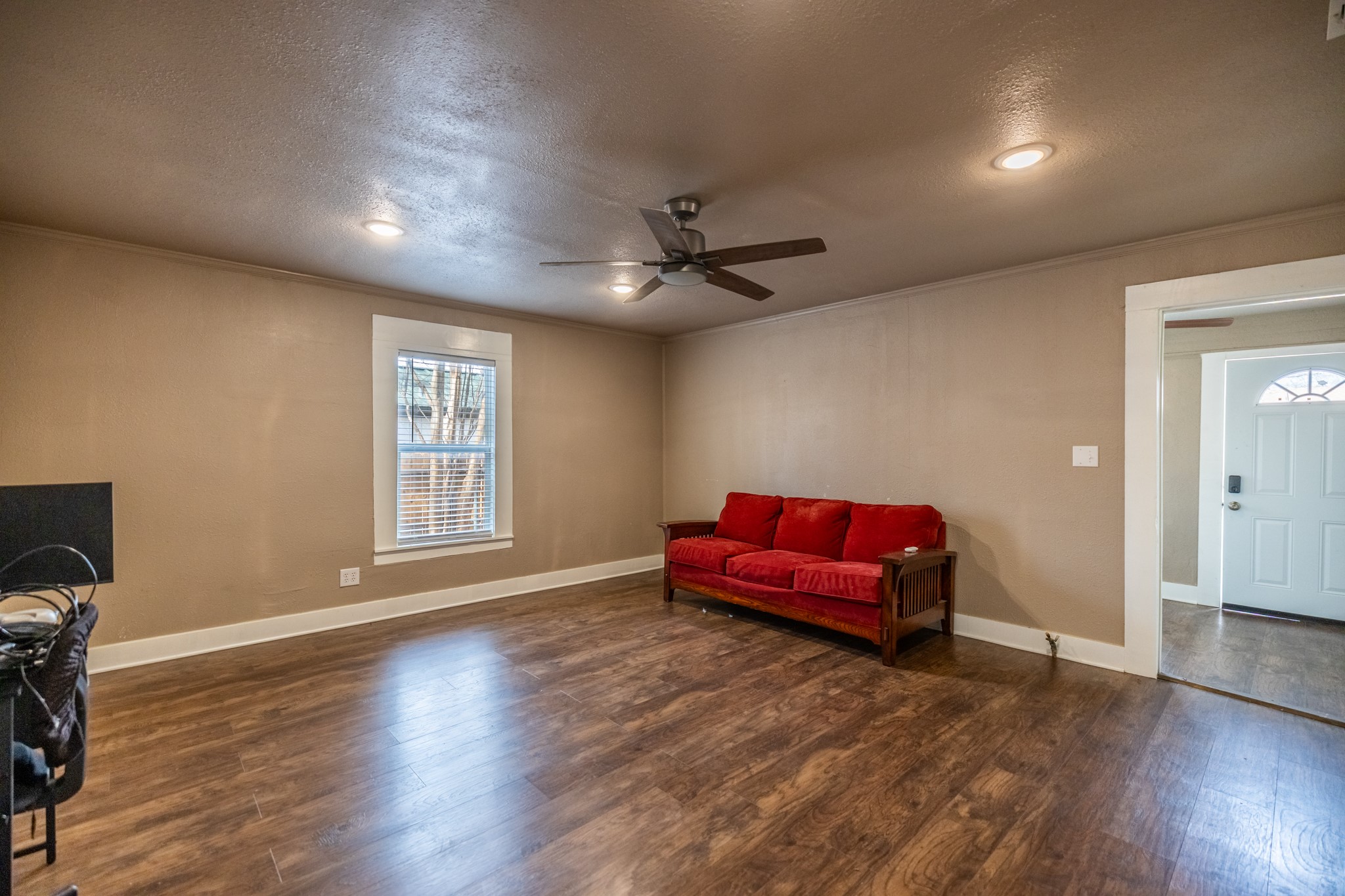 203 W Purdom Avenue Alvarado TX 76009