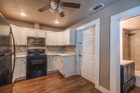203 W Purdom Avenue Alvarado TX 76009