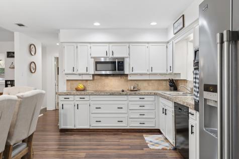 1673 Chisolm Trail Lewisville TX 75077