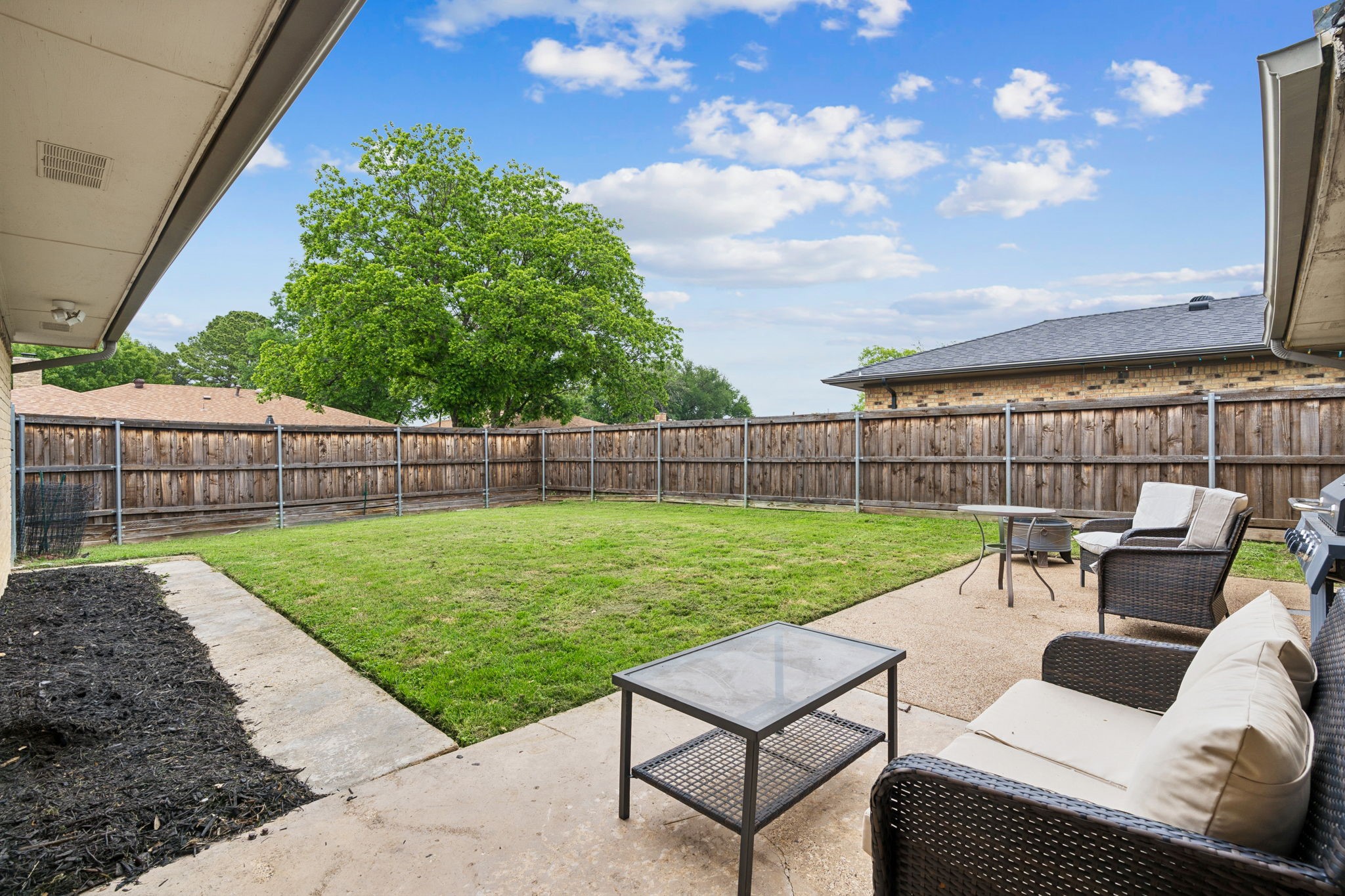 1673 Chisolm Trail Lewisville TX 75077