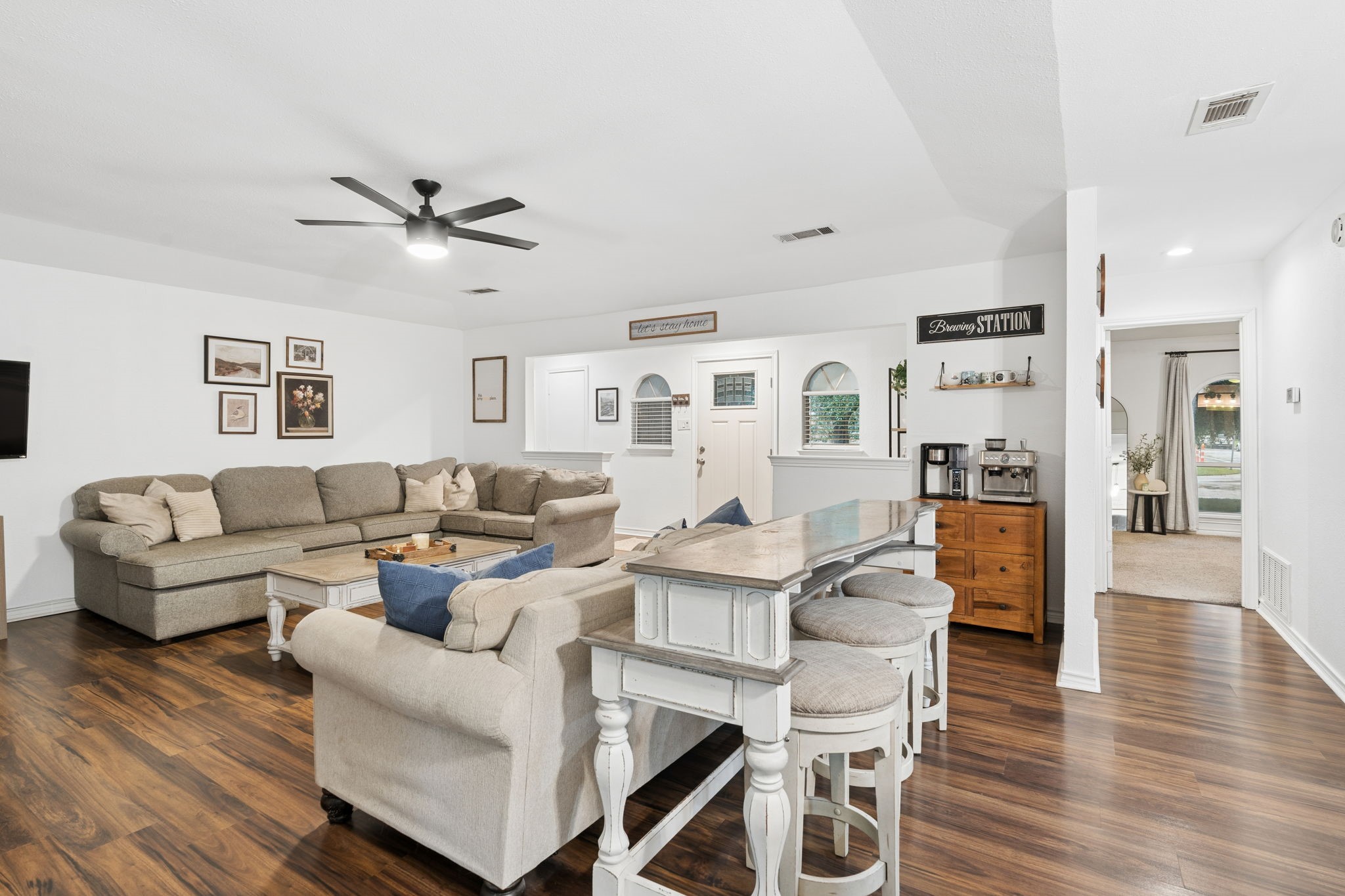 1673 Chisolm Trail Lewisville TX 75077