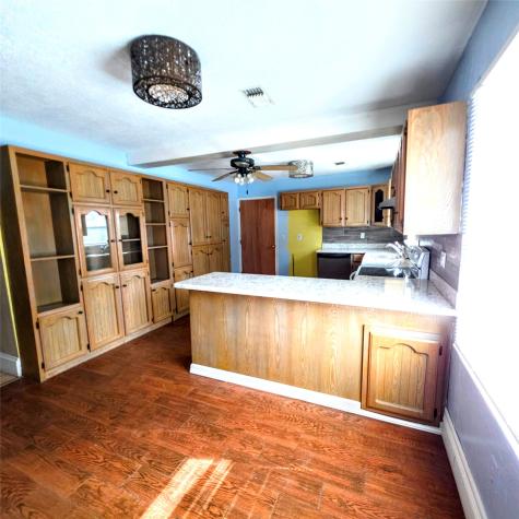 285 Montgomery Road Mineral Wells TX 76067