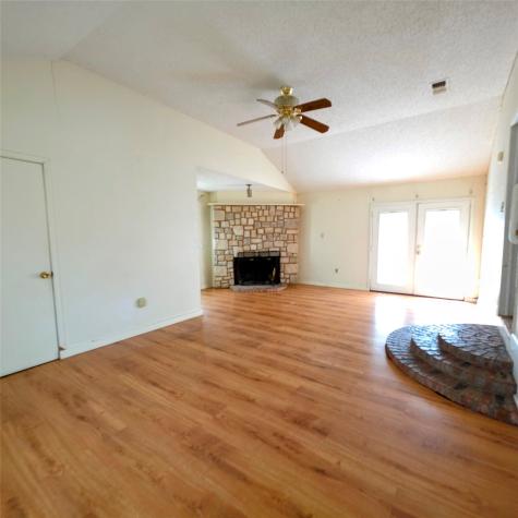 285 Montgomery Road Mineral Wells TX 76067