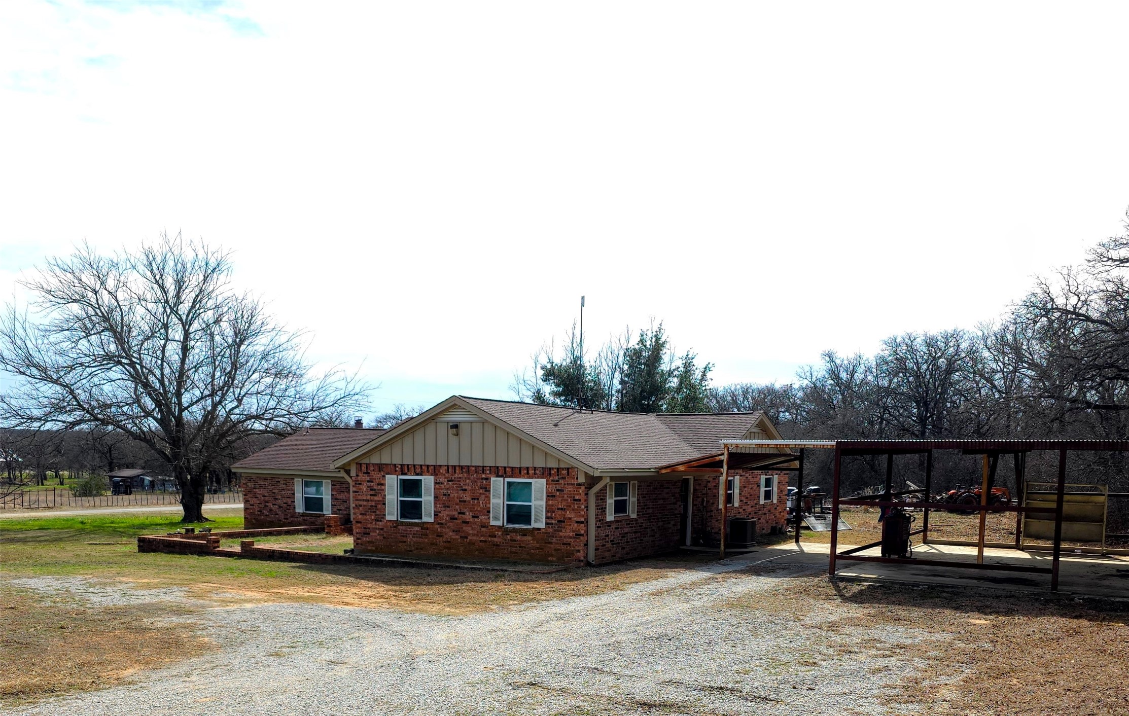 285 Montgomery Road Mineral Wells TX 76067