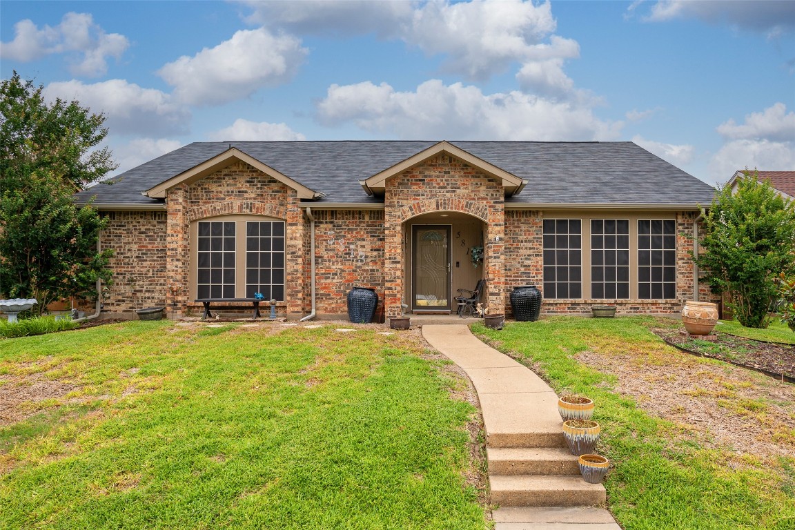 5813 Winell Drive Garland TX 75043