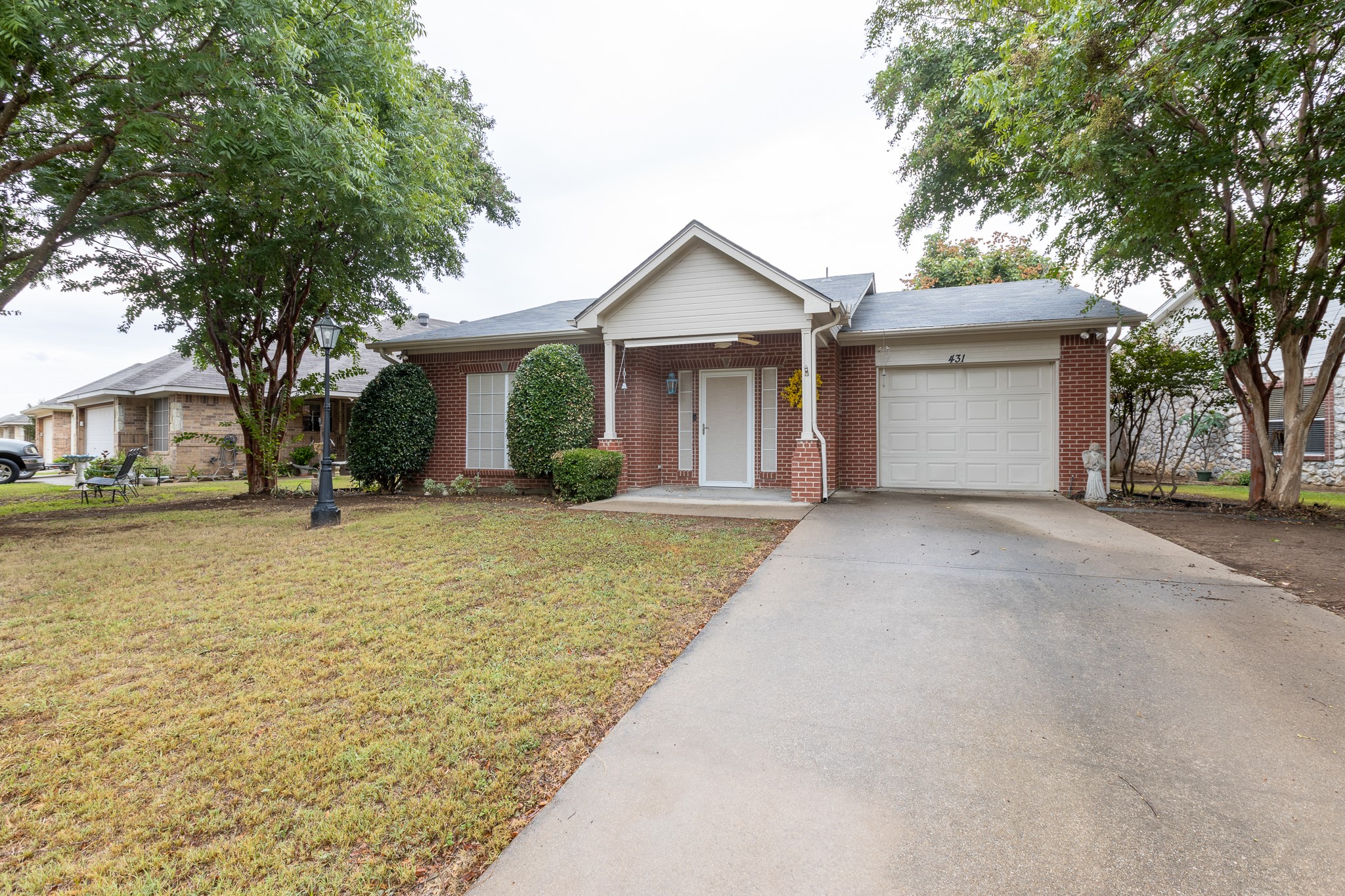 431 Tinker Trail Burleson TX 76028