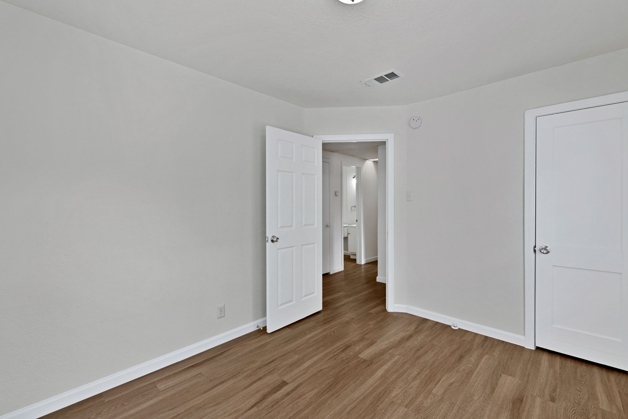 613 Cheyenne Road Dallas TX 75217