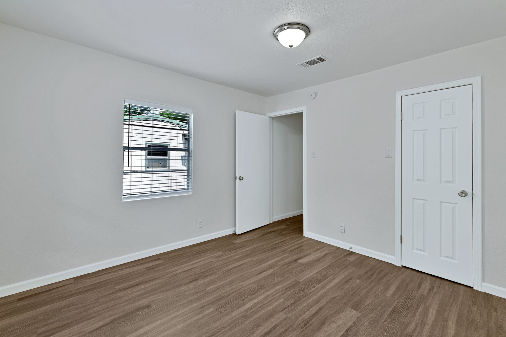 613 Cheyenne Road Dallas TX 75217