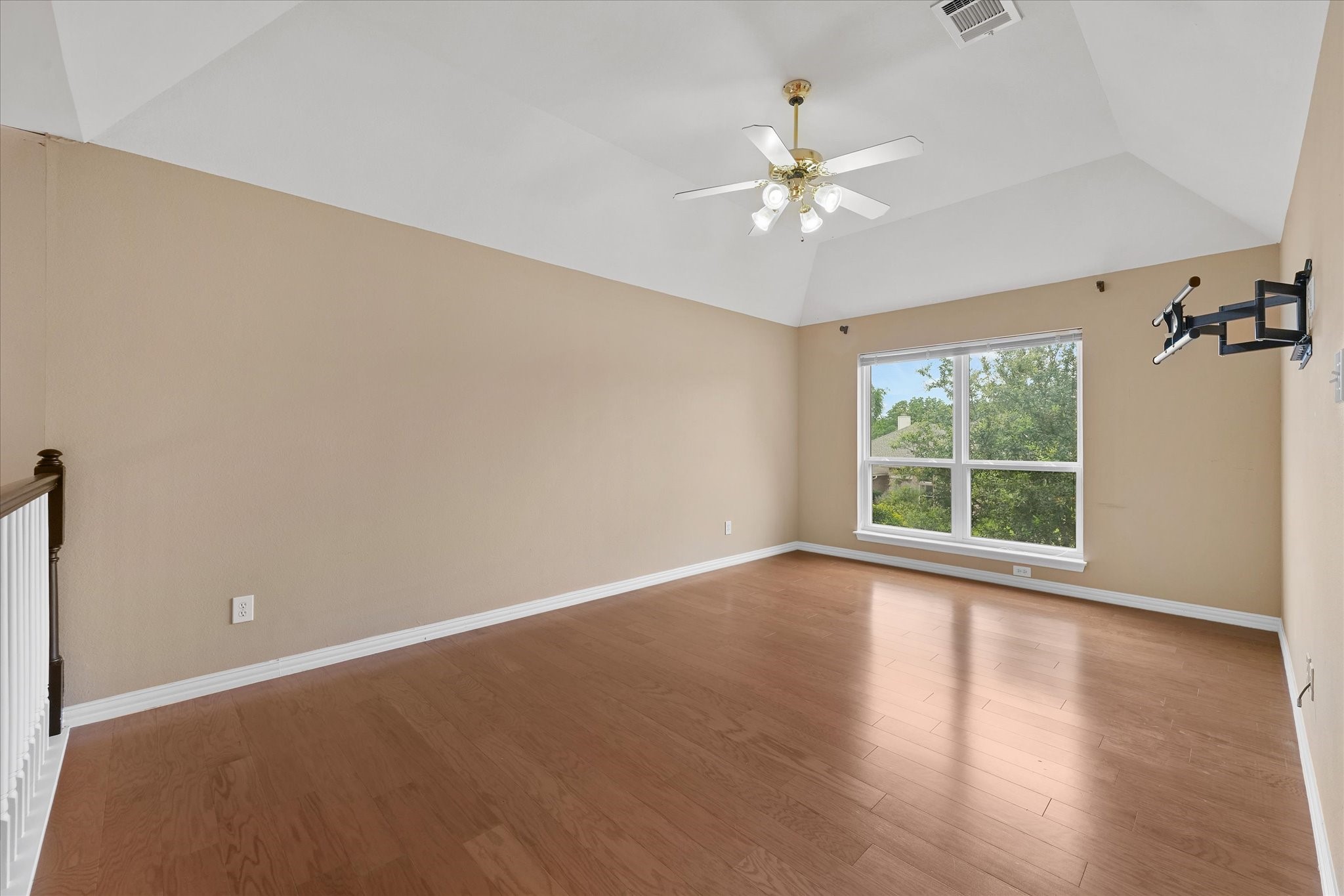 525 Springhill Drive Hurst TX 76054