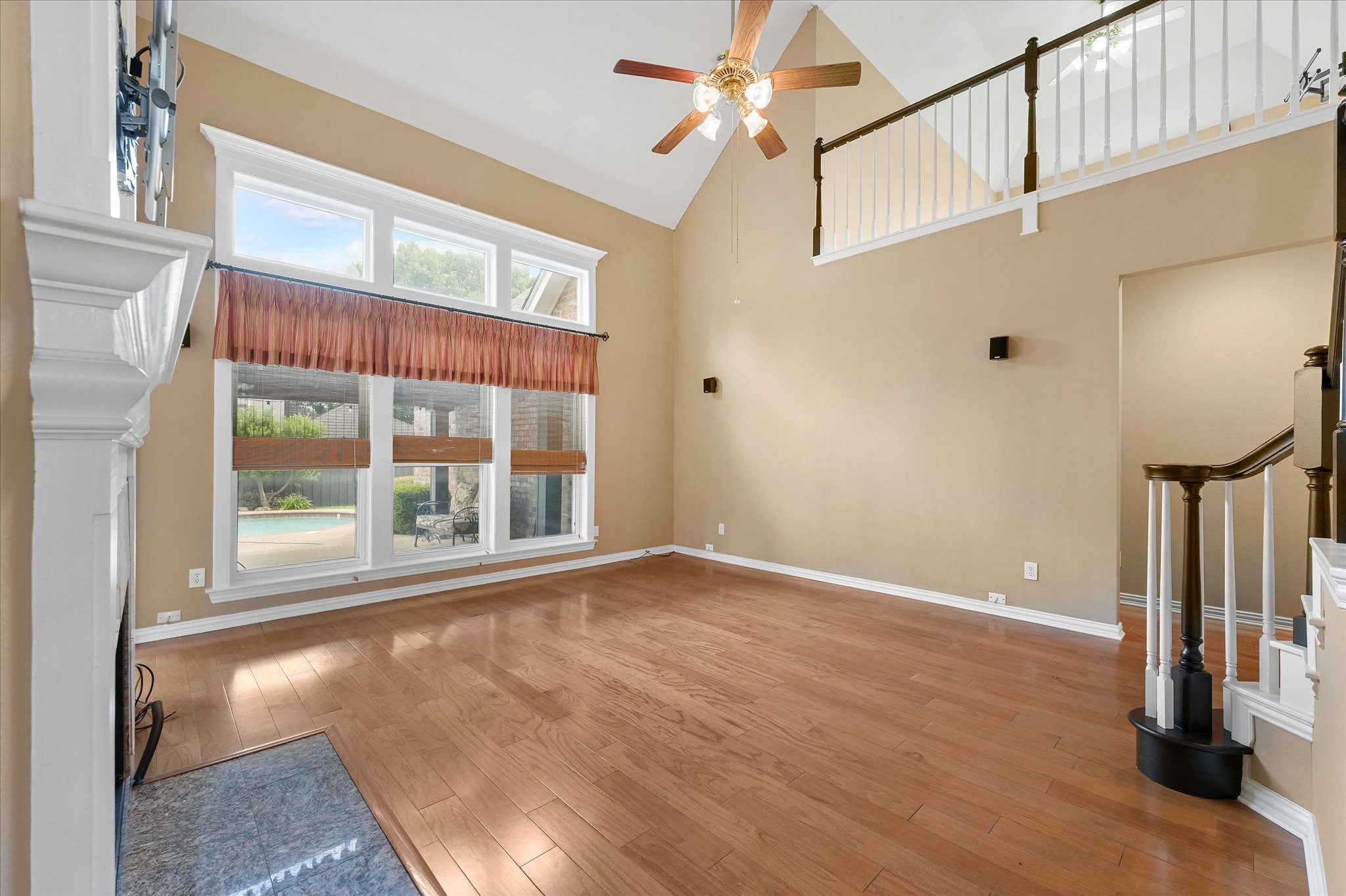 525 Springhill Drive Hurst TX 76054