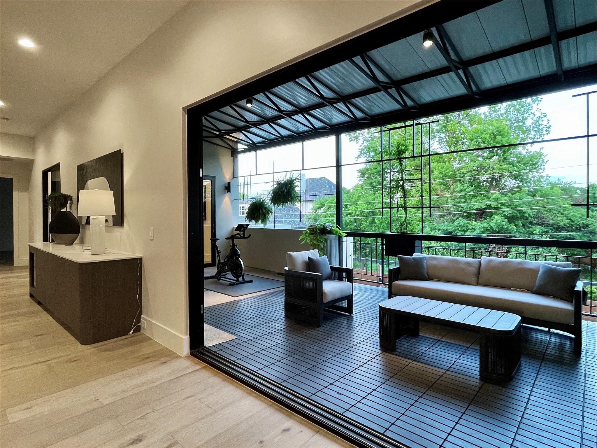10236 Crestover Drive Dallas TX 75229