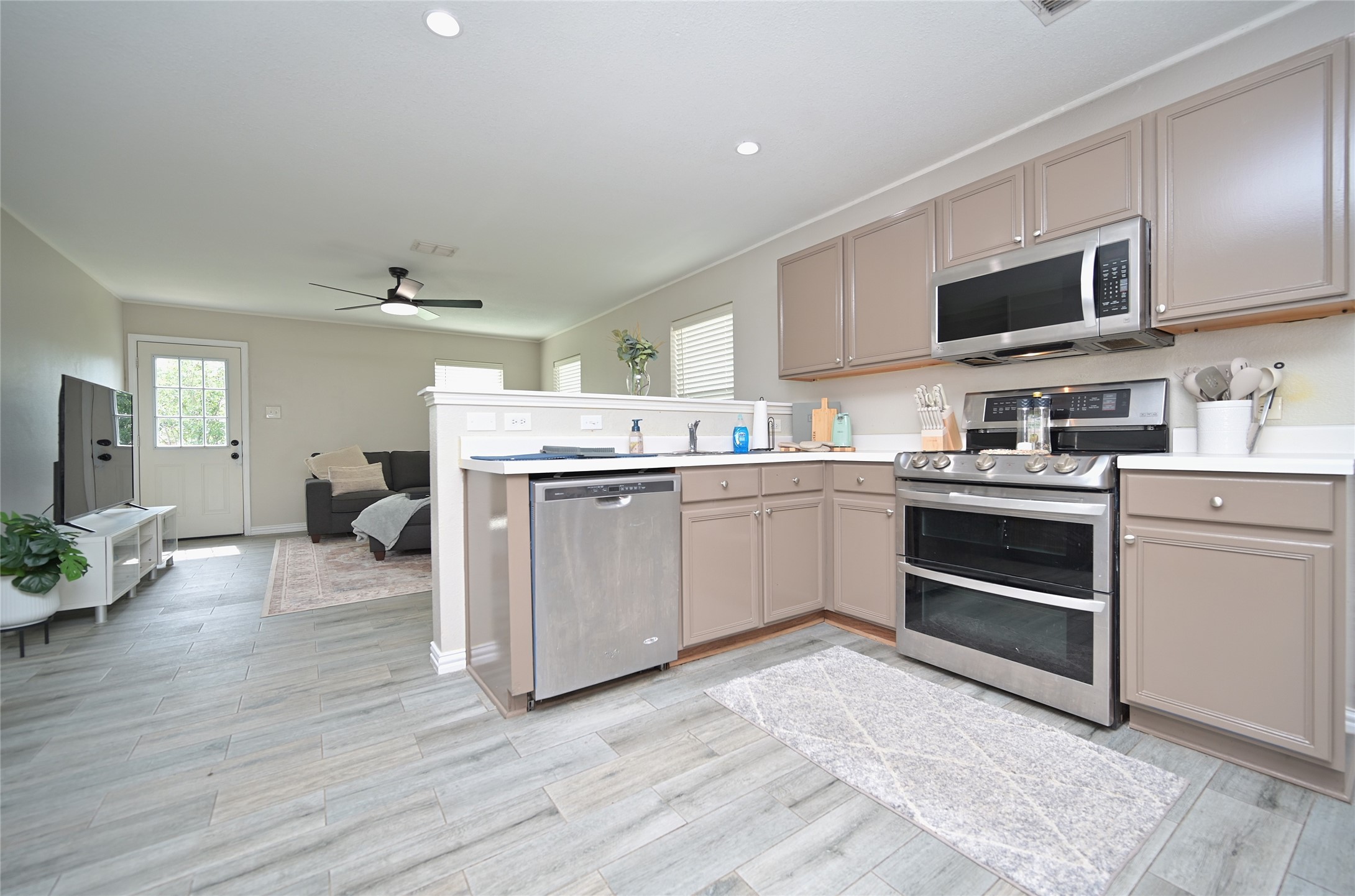 6701 Waterhill Lane Fort Worth TX 76179