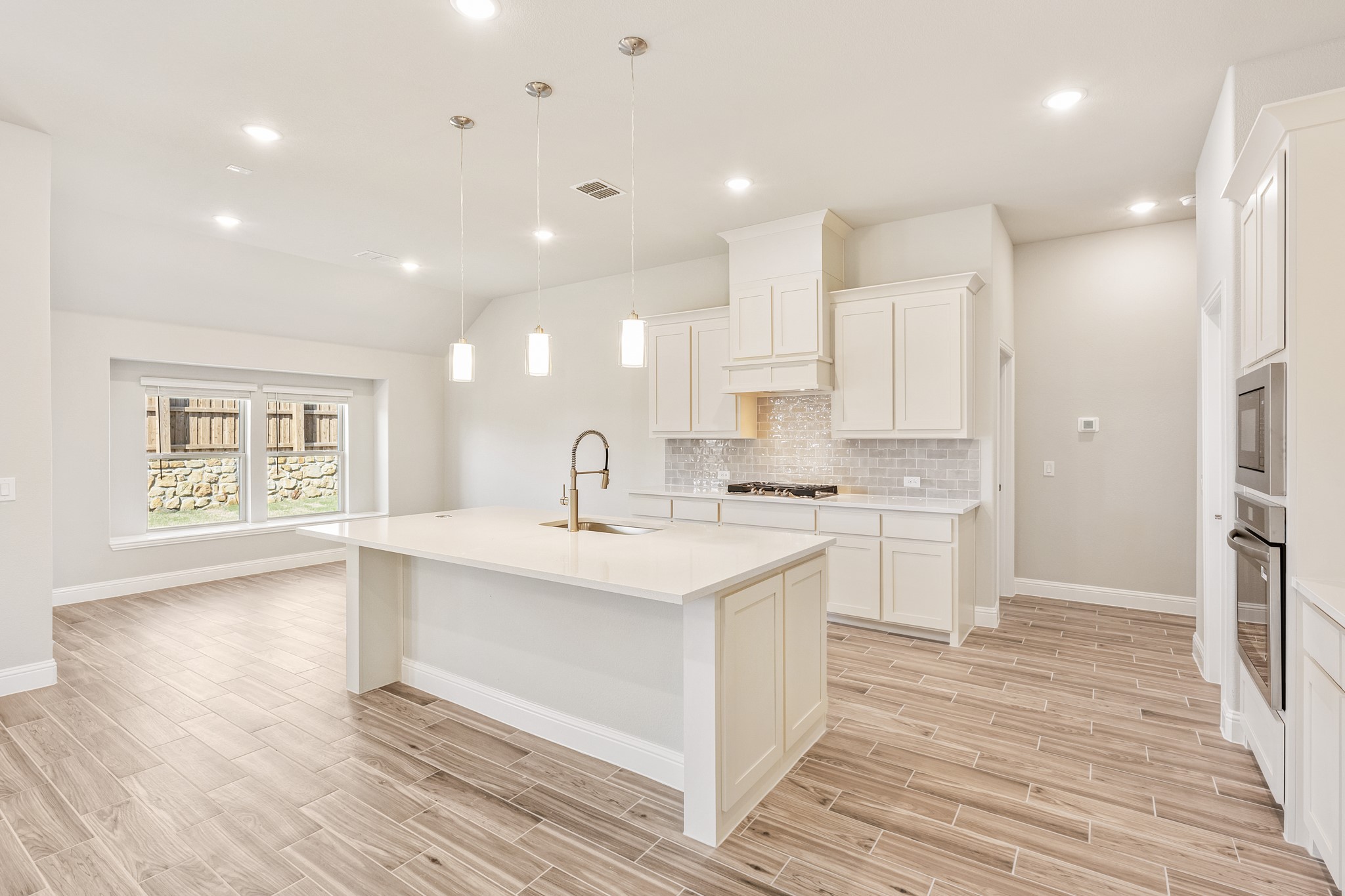 2114 Redding Drive Mansfield TX 76084