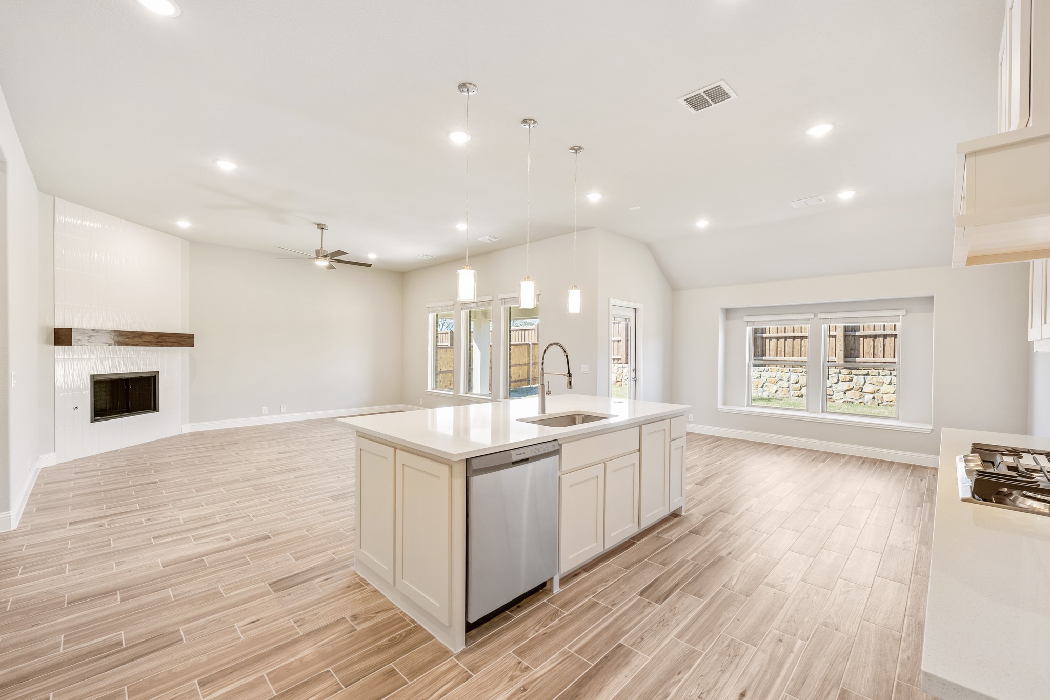 2114 Redding Drive Mansfield TX 76084