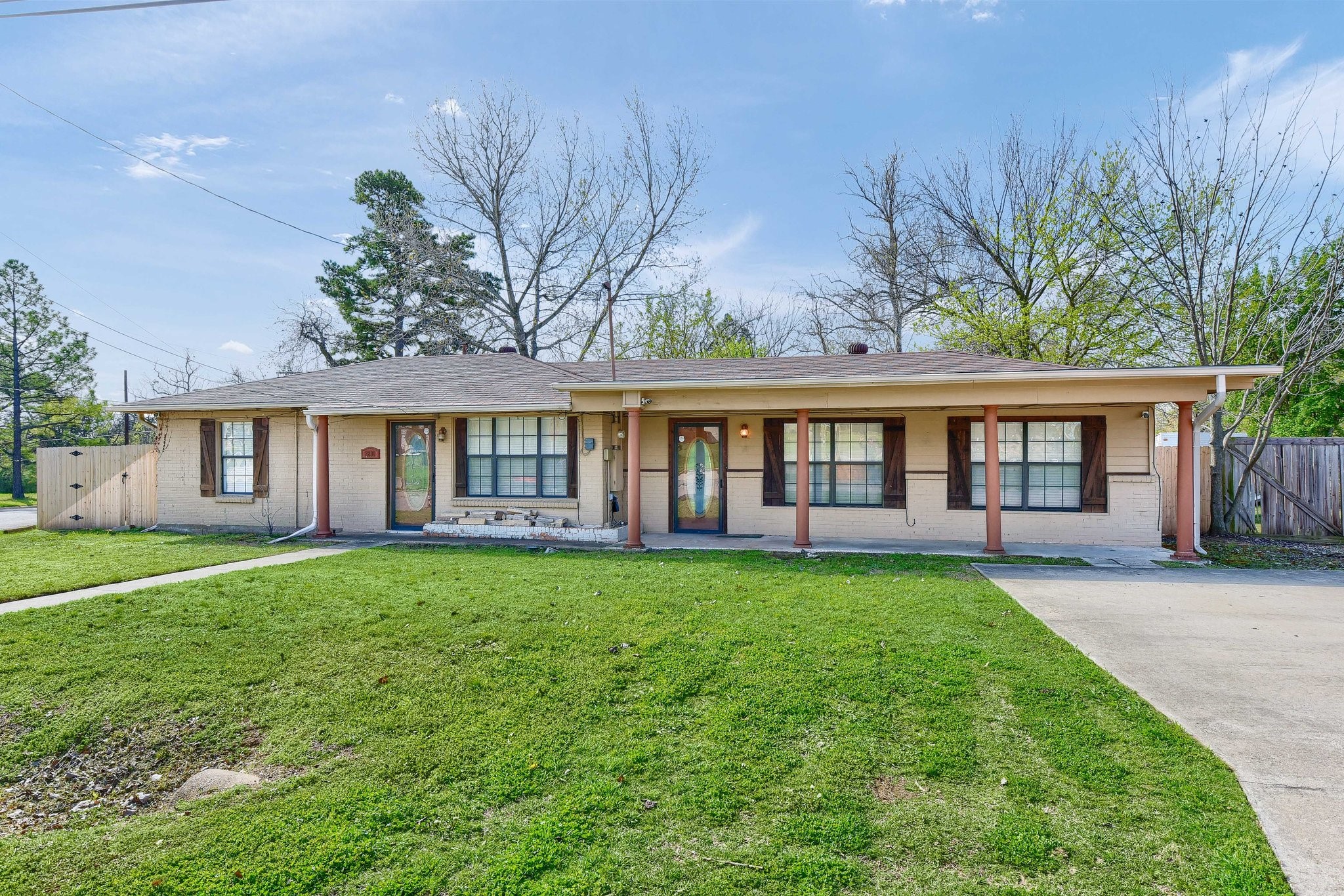 2800 W Washington Street Denison TX 75020