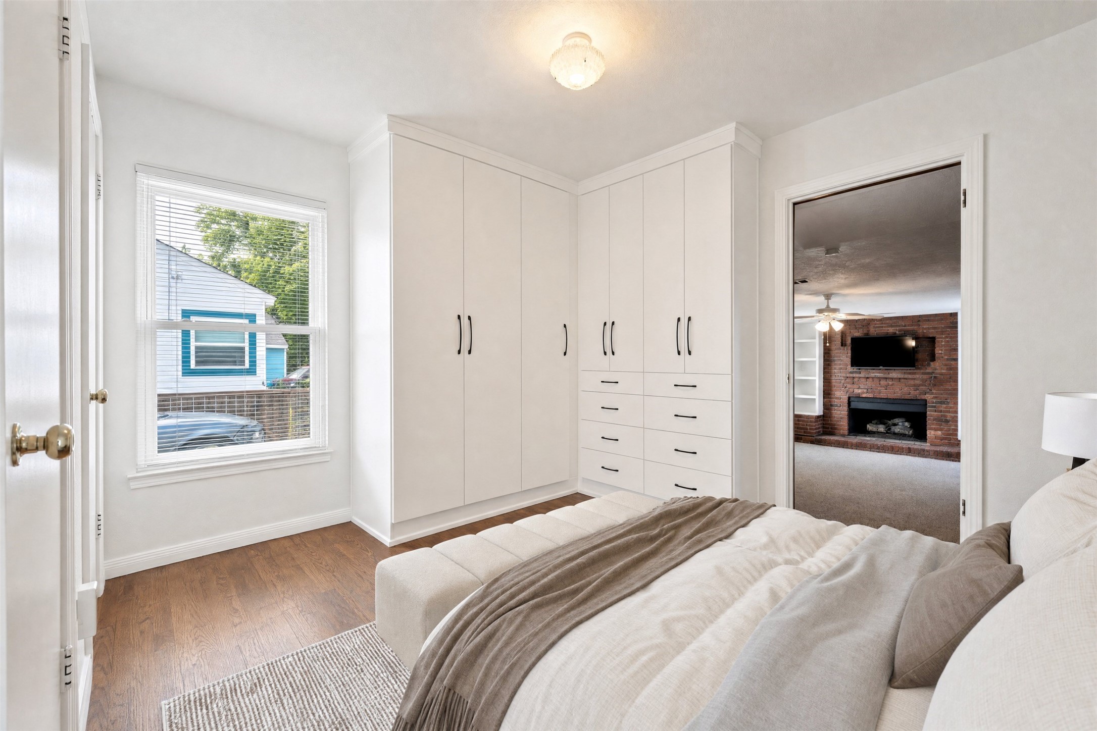 9803 Larga Drive Dallas TX 75220