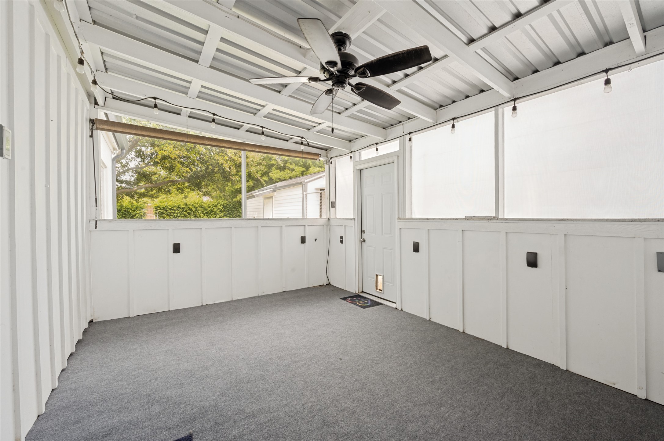 9803 Larga Drive Dallas TX 75220