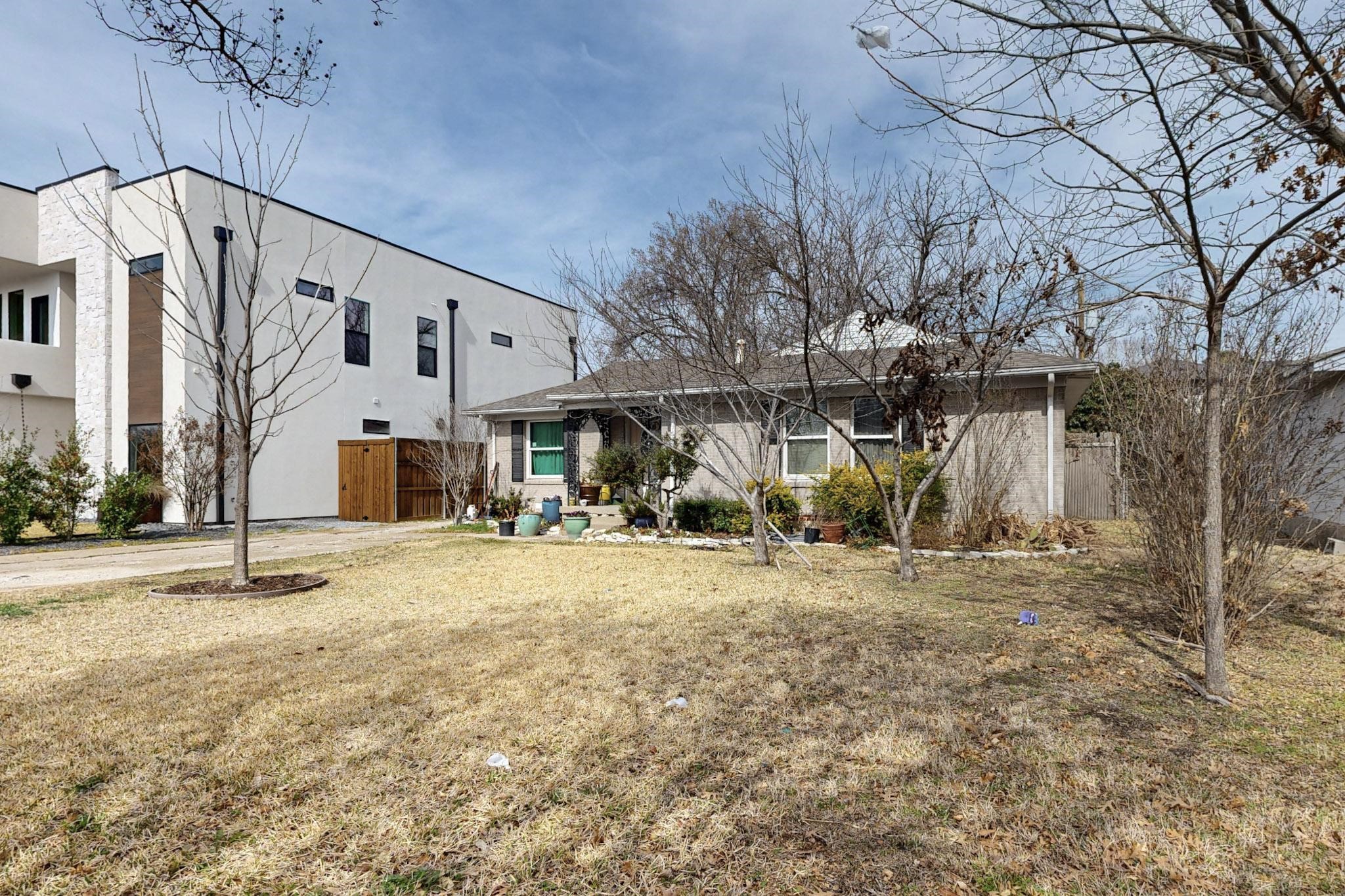3753 Almazan Drive Dallas TX 75220