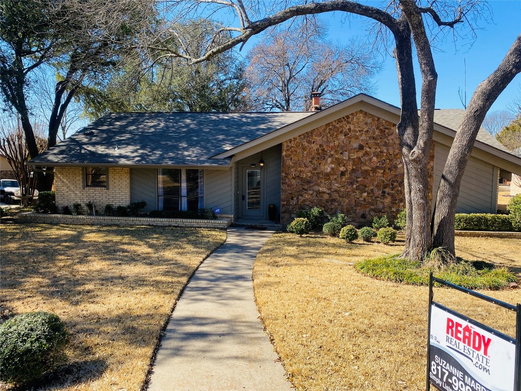 302 Swan Ridge Drive Duncanville TX 75137