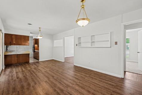 60 Somerset Terrace Bedford TX 76022