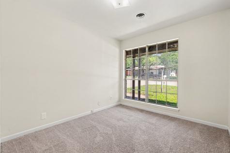 60 Somerset Terrace Bedford TX 76022
