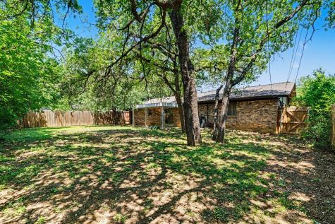 60 Somerset Terrace Bedford TX 76022