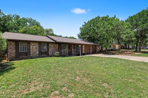 60 Somerset Terrace Bedford TX 76022