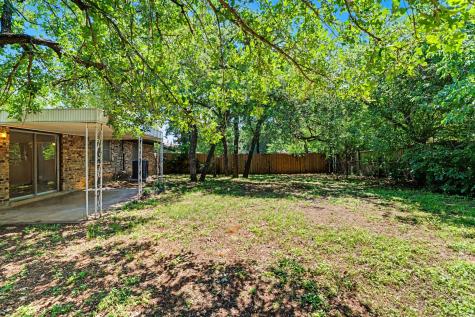 60 Somerset Terrace Bedford TX 76022