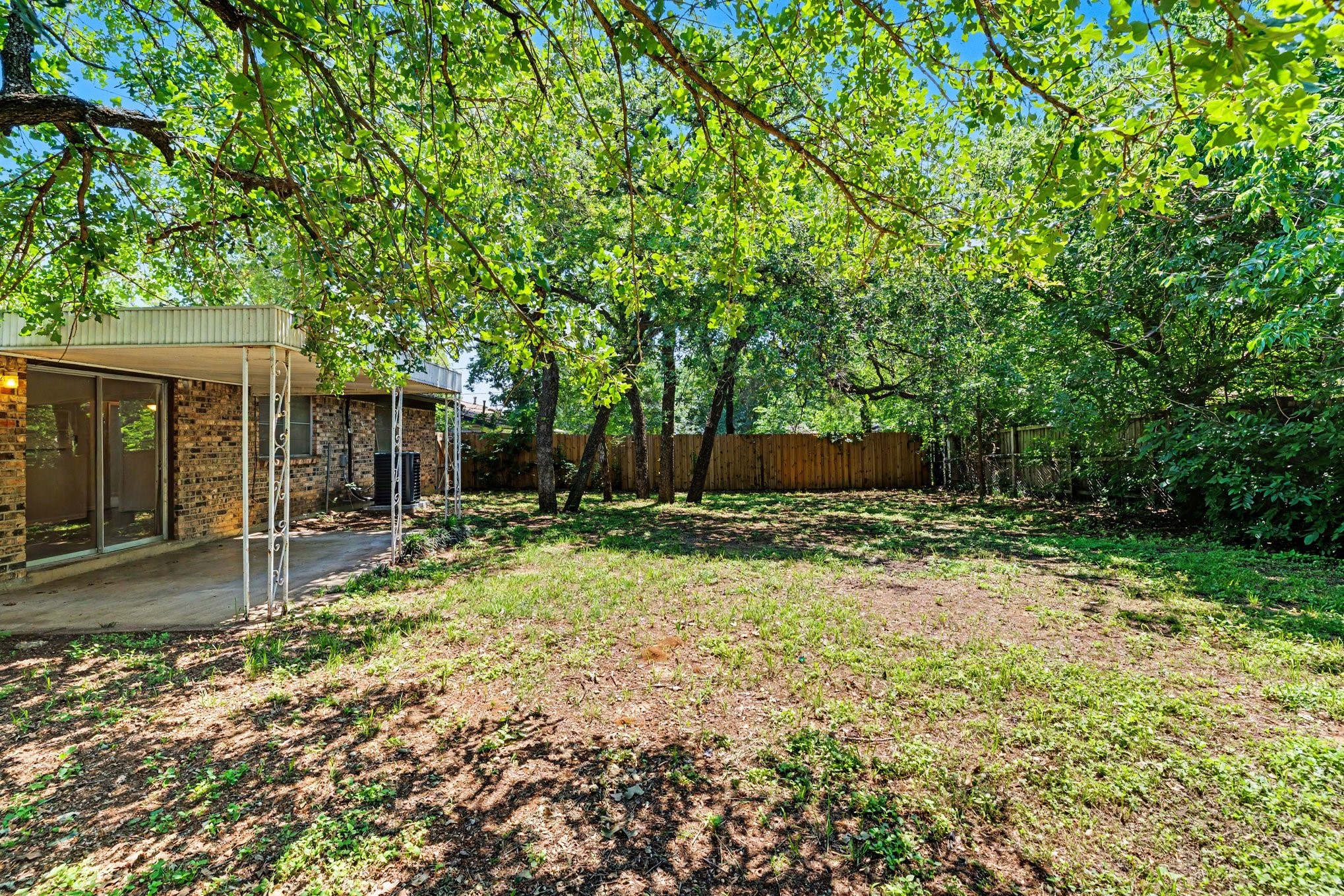 60 Somerset Terrace Bedford TX 76022
