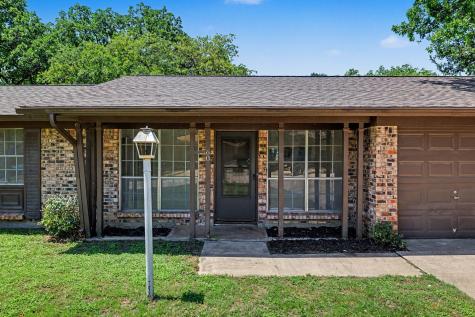60 Somerset Terrace Bedford TX 76022