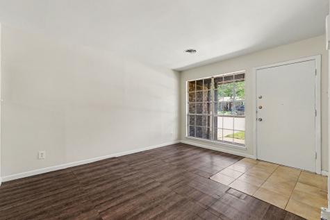 60 Somerset Terrace Bedford TX 76022